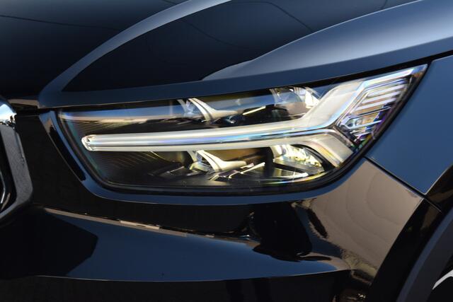 Volvo XC40 1.5 T4 Recharge Inscription | Camera | Harman Kardon | Led |