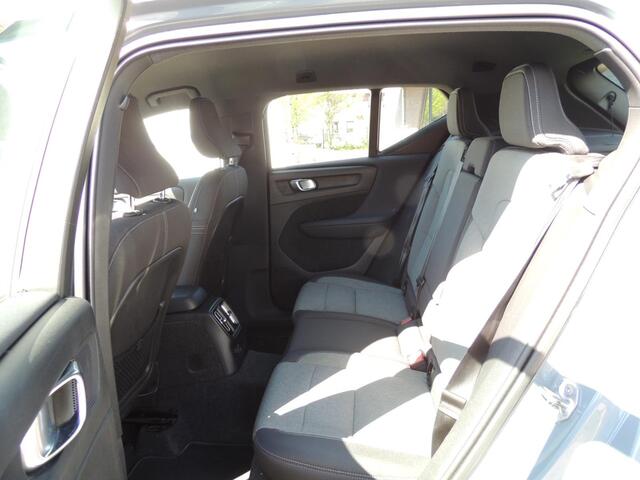 Volvo XC40 1.5 T4 Recharge Inscription Trekhaak/Camera/Keyless etc.