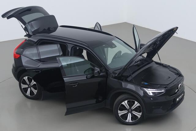 Volvo XC40 Recharge Core 70 kWh | Incl. BTW | Camera | Stoel+Stuurverwarming | 19 Inch | Getint Glas