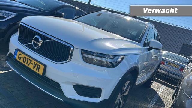 Volvo XC40 1.5 T3 MOMENTUM