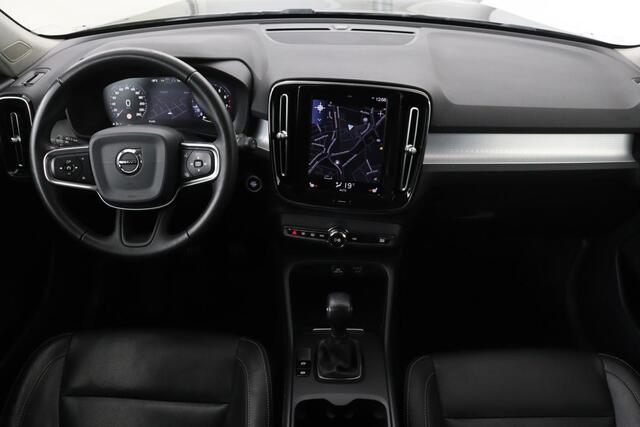 Volvo XC40 1.5 T3 Momentum Pro | Leder | Stoelverwarming | Camera | Navigatie | PDC | Full LED | Climate control
