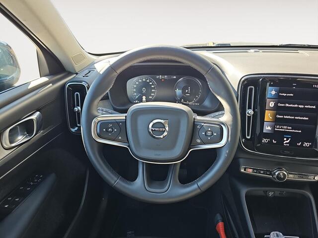 Volvo XC40 1.5 T4 Recharge Inscription | Trekhaak | Lederen bekleding | Stoelverwarming | Keyless Entry |