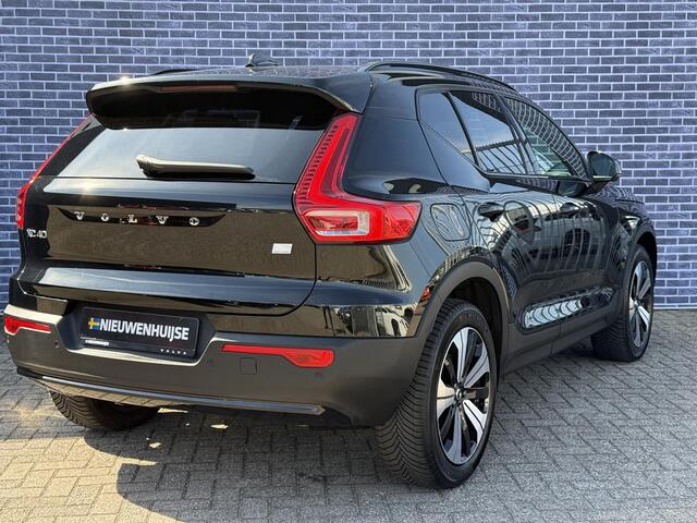 Volvo XC40 1.5 T5 Plug-in hybrid Ultimate Dark | Blis | Trekhaak | Adaptieve Cruise controle | 360° Camera | Panorama Schuif dak |