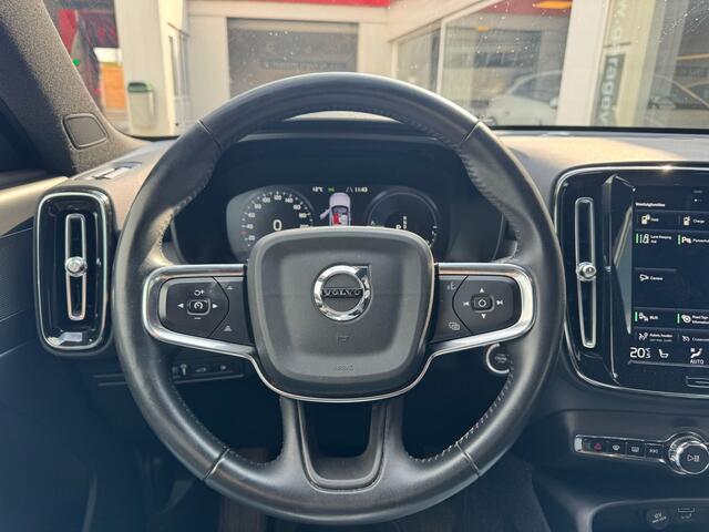 Volvo XC40 1.5 T4 Recharge Inscription Expression