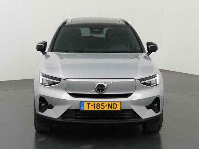 Volvo XC40 Recharge Ultimate 70 kWh | Panoramadak | Navigatie | Parkeercamera 360° | 20"LM Velgen | Stoelverwarming | Keyless Go | Cruise Control Adaptief |