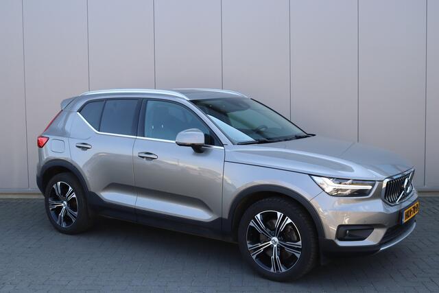 Volvo XC40 1.5 T4 PHEV Recharge Inscription Trekhaak/Panoramadak/Camera/Winter-pack