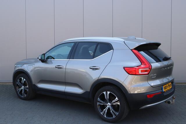 Volvo XC40 1.5 T4 PHEV Recharge Inscription Trekhaak/Panoramadak/Camera/Winter-pack