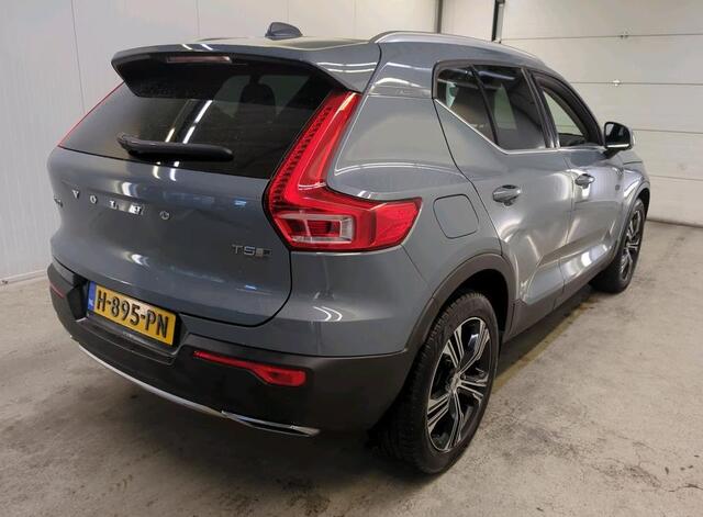 Volvo XC40 T5 180PK Automaat Hybride Twin Engine Inscription / Leder / Airco-ecc./ Pdc.+Camera / Intellisafe Pro - Park Assist - Versatilly Line /