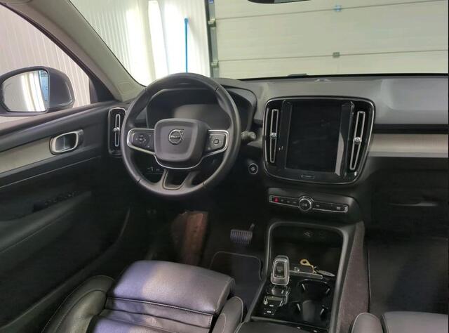 Volvo XC40 T5 180PK Automaat Hybride Twin Engine Inscription / Leder / Airco-ecc./ Pdc.+Camera / Intellisafe Pro - Park Assist - Versatilly Line /