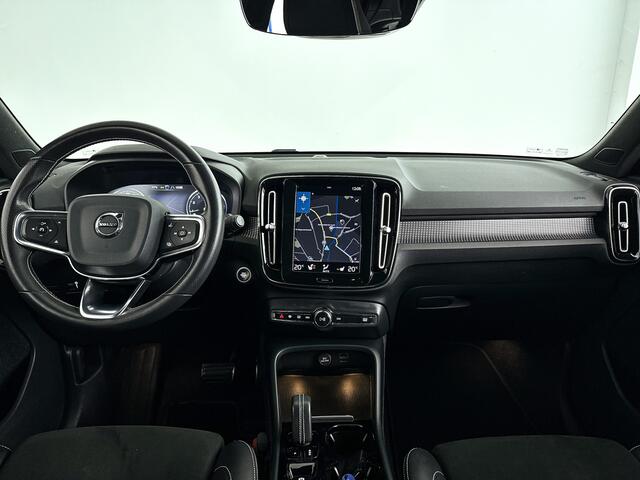 Volvo XC40 T3 Aut. R-Design | Harman Kardon | Stoel- en stuurverwarming | Parkeercamera | Trekhaak
