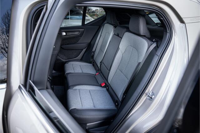 Volvo XC40 1.5 T5 Plug-in hybrid Core Bright - Climate - Carplay