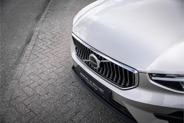 Volvo XC40 1.5 T5 Plug-in hybrid Core Bright - Climate - Carplay