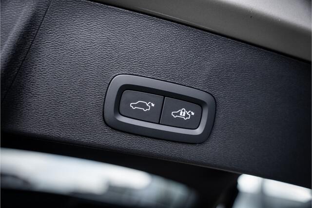 Volvo XC40 1.5 T5 Plug-in hybrid Core Bright - Climate - Carplay