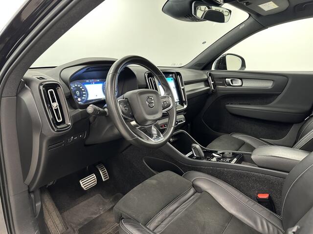Volvo XC40 1.5 T4 Rech R-Design | Trekhaak | 360 Camera | Panoramadak |