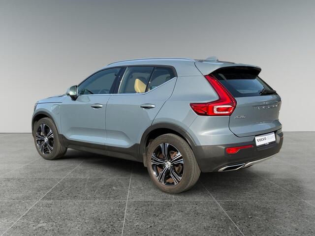 Volvo XC40 1.5 T5 Twin Engine Inscription | Lederen bekleding | Stoelverwarming | Panoramadak | Achteruitrijcamera |