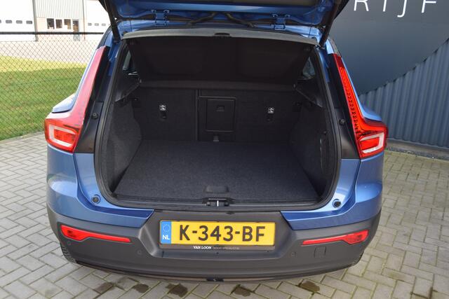 Volvo XC40 Recharge P8 AWD R-Design