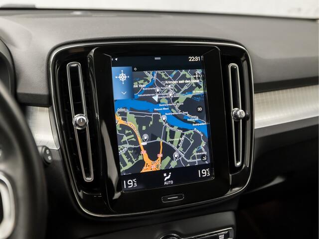 Volvo XC40 1.5 T4 Recharge Inscription 211Pk Automaat (GROOT NAVI, CAMERA, HARMAN/KARDON, ADAPTIVE CRUISE, SPORTSTOELEN, TREKHAAK, PARKEERSENSOREN, LED KOPLAMPEN, NIEUWE APK, NIEUWSTAAT)