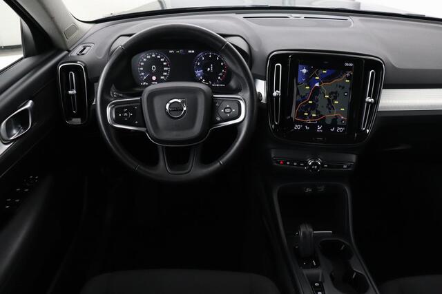 Volvo XC40 1.5 T3 Business Pro | Stoel & stuurverwarming | Trekhaak | Adaptive cruise | Camera | Carplay | Keyless | Full LED
