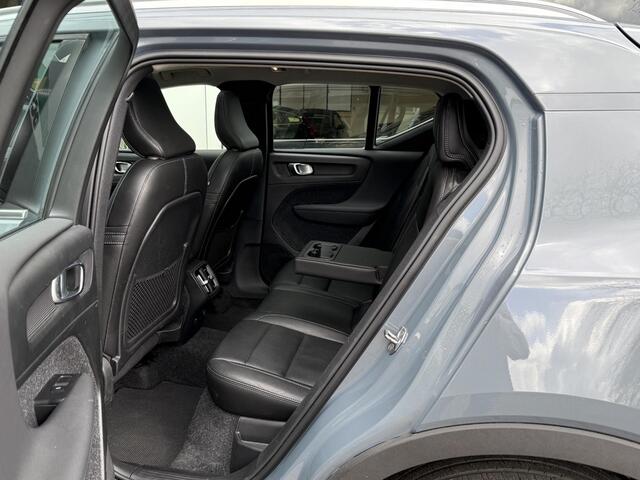 Volvo XC40 1.5 T3 Inscription |Leder|Panorama|Camera|