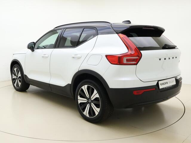 Volvo XC40 Recharge Plus 70 kWh / Wool Blend / El. Trekhaak / Getint glas / Adapt. Cruise / BLIS / El. Achterklep / Stoel + Stuurw. Verwarming / Keyless / 19 + all season /