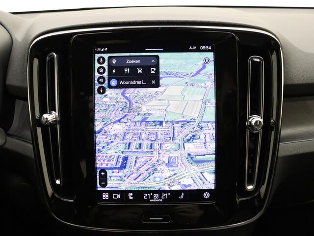 Volvo XC40 Recharge Plus 70 kWh / Wool Blend / El. Trekhaak / Getint glas / Adapt. Cruise / BLIS / El. Achterklep / Stoel + Stuurw. Verwarming / Keyless / 19 + all season /