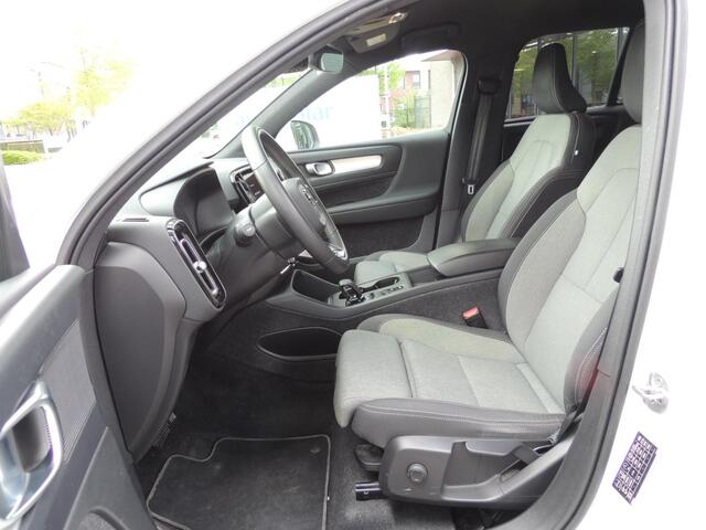 Volvo XC40 1.5 T5 Plug-in hybrid Core Bright My2023/Ad.Cruise/Trekhaak/Camera etc.