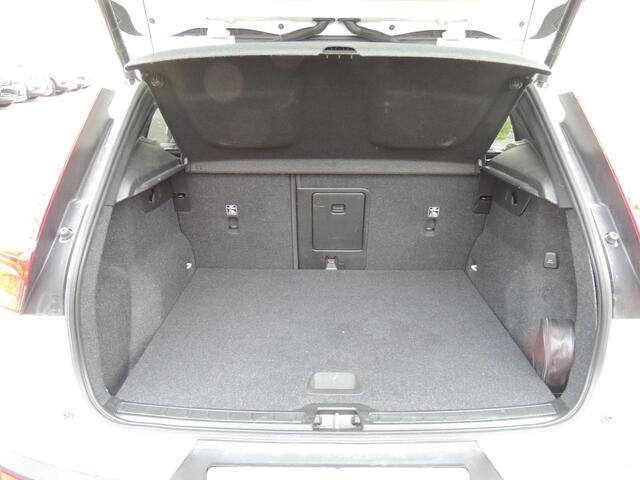 Volvo XC40 1.5 T5 Plug-in hybrid Core Bright My2023/Ad.Cruise/Trekhaak/Camera etc.