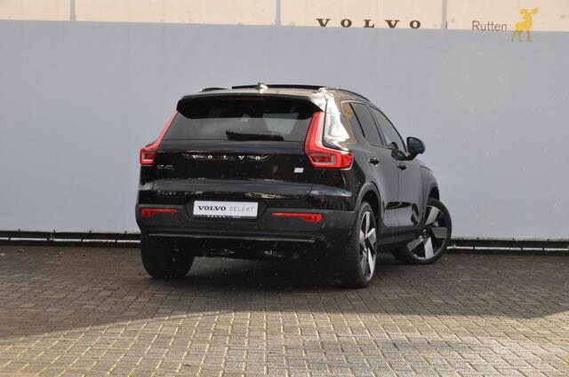 Volvo XC40 408PK Twin Motor Ultimate 82 kWh / Pixel LED/ Adaptieve cruise control/ Panoramadak/ Elektrische stoelen met geheugen/ BLIS/ Elektrische achterklep/ Parkeersensoren met 360 Camera/ Stoel en stuurwielverwarming/ Mistlampen/ Luxe bekleding/ 20" Velgen/ Harm
