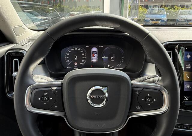 Volvo XC40 1.5 T4 Recharge Inscription Expr. |Panorama|Camera|PDCv+a|