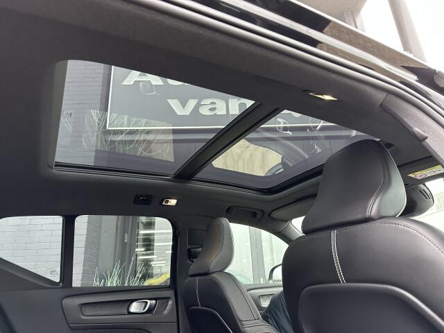 Volvo XC40 1.5 T4 Recharge R-Design