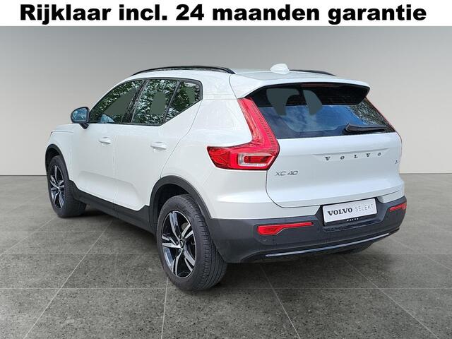 Volvo XC40 2.0 B4 Plus Dark | Trekhaak | Stoelverwarming | Stuurverwarming | Harman/Kardon Audio |