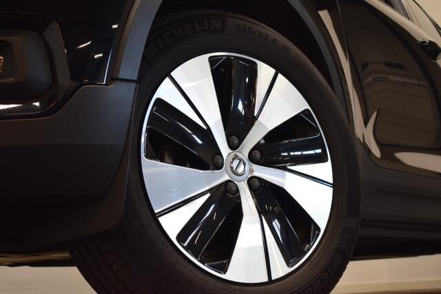 Volvo XC40 T2 130pk AUT8 Business Pro Sunroof/ Leer/ Ruit, Stoel en stuur Verw./ 360 Camera/ Adap. Cruise/ Aplle Android