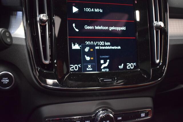 Volvo XC40 T2 130pk AUT8 Business Pro Sunroof/ Leer/ Ruit, Stoel en stuur Verw./ 360 Camera/ Adap. Cruise/ Aplle Android