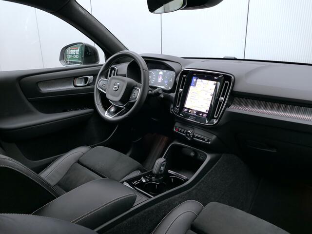 Volvo XC40 T2 AUT R-Design 12 MND garantie Navi / Stuur- en stoelverwarming / Keyless Entry
