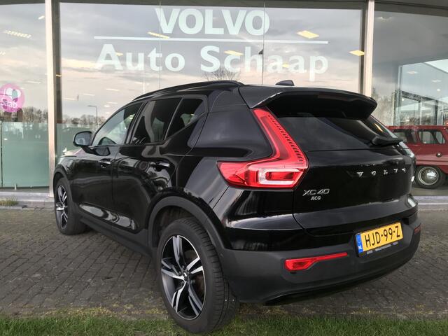 Volvo XC40 1.5 T4 Recharge R-Design | Rijklaar incl 12 mnd Bovag | Panoramadak Adaptieve cruise Donker glas