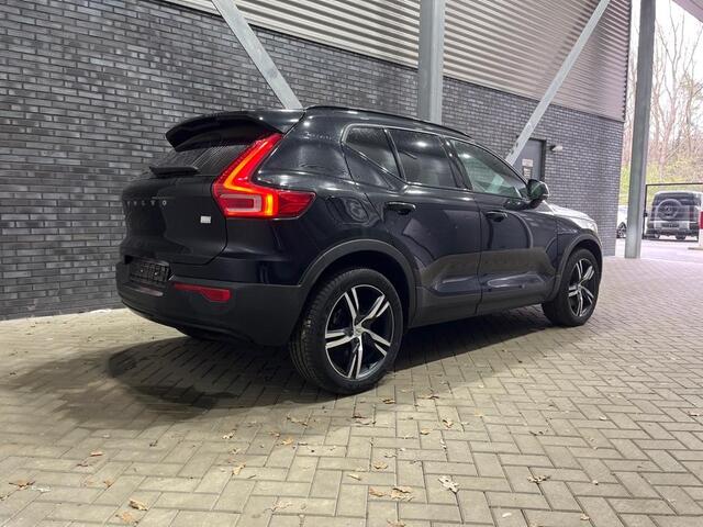 Volvo XC40 T5 Recharge R-Design Expr. | ACC | BLIS | Stoel+Stuurverwarming | Camera | Apple Carplay | 19 Inch