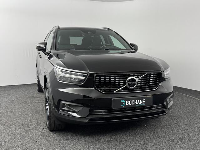 Volvo XC40 1.5 T5 Recharge R-Design | BOSE | Leder | Stoelverwarming | Apple Carplay/Android Auto | Trekhaak elektrisch wegklapbaar | Parkeersensoren voor, achter en achteruitrijcamera