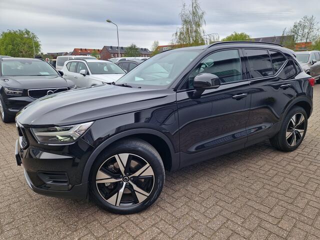 Volvo XC40 1.5 T4 Recharge R-Design Panoramadak | Cam | Keyless