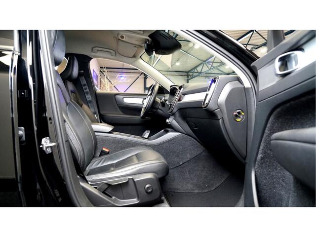 Volvo XC40 2.0 D3 AWD 110kW/150pk Aut8 Momentum Pro LED KOPLAMPEN + LANE ASSIST + LEER + STOELVERWARMING + NAVI SENSUS + KEYLESS ENTRY&GO + CAMERA + EL.ACHTERKLEP + CLIMA + CRUISE + KEYLESS ENTRY&GO + DRIVE MODES + PARKSENSOREN V&A + 18" LM-VELGEN!!