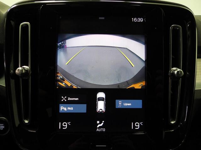 Volvo XC40 1.5 T4 Recharge Inscription Expression NAVI/CAMERA/LED/18"LMV!