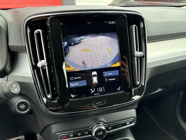 Volvo XC40 1.5 T3 Momentum Pro AUTOMAAT / TREKHAAK / FULL LED / STOELVERW / CARPLAY / CAMERA / NAVI / CLIMA / NL-AUTO