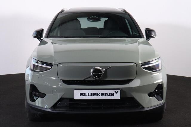 Volvo XC40 Extended Range Ultimate 82 kWh - Panorama/schuifdak - IntelliSafe Assist & Surround - Harman/Kardon audio - 360º Camera - Verwarmde voorstoelen, stuur & achterbank - Parkeersensoren voor & achter - Elektr. bedienb. voorstoelen met geheugen links - Draadlo