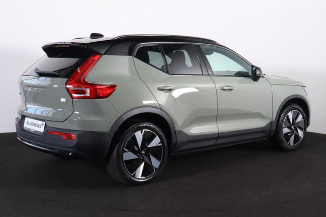 Volvo XC40 Extended Range Ultimate 82 kWh - Panorama/schuifdak - IntelliSafe Assist & Surround - Harman/Kardon audio - 360º Camera - Verwarmde voorstoelen, stuur & achterbank - Parkeersensoren voor & achter - Elektr. bedienb. voorstoelen met geheugen links - Draadlo