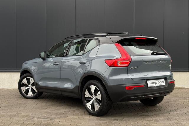 Volvo XC40 1.5 T4 Recharge R-Design - Pano - Navi - ACC - Camera - Winterpakket - Rijklaar