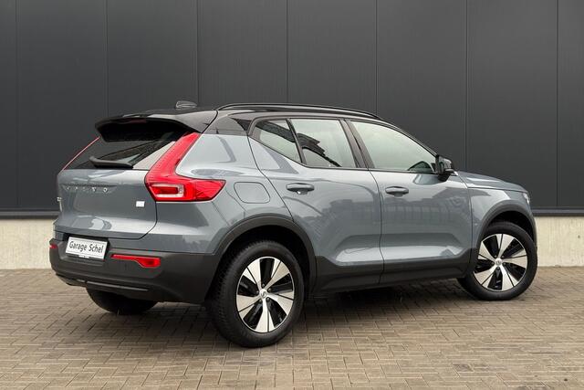 Volvo XC40 1.5 T4 Recharge R-Design - Pano - Navi - ACC - Camera - Winterpakket - Rijklaar