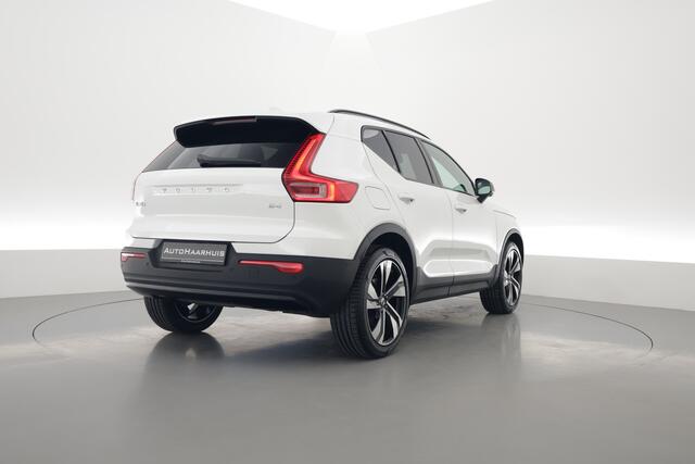 Volvo XC40 2.0 B4 Ultimate Dark | Pano | Elek. Trekhaak | Pilot Assist | Stoel- Stuurverw. | Google info. | H&K