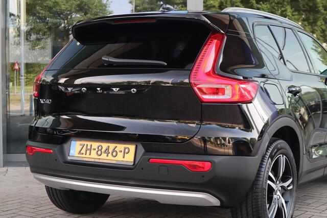 Volvo XC40 2.0 D3 Momentum | Trekhaak | Stoelverwarming | Navigatie | Polestar optimalisatie