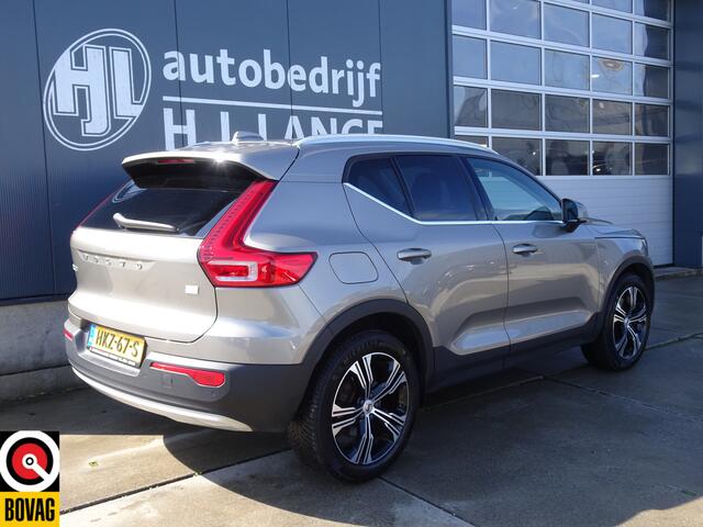 Volvo XC40 1.5 T4 Recharge Momentum Pro