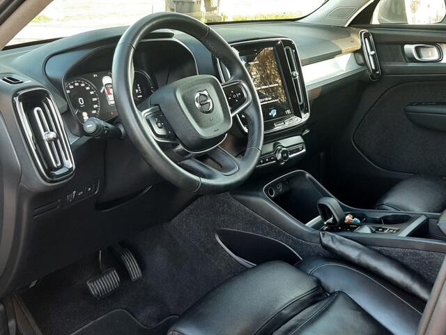 Volvo XC40 1.5 155Kw Navigatie - Cruise-control - Leder - Verwarmde voorrui