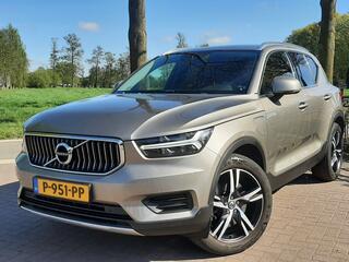 volvo-xc40-1.5-155kw-navigatie---cr